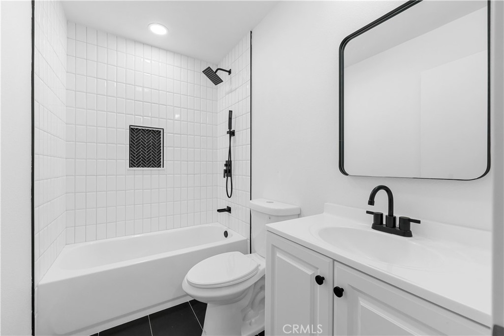 17169 Redding Street