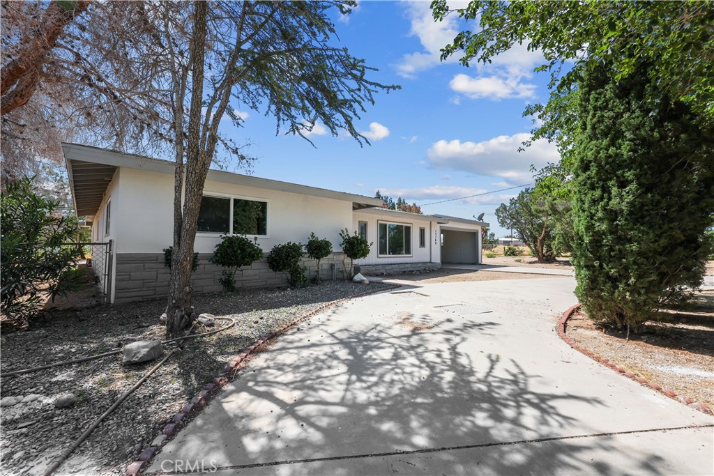 17169 Redding Street