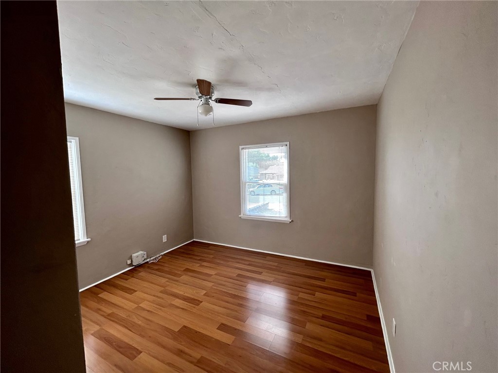 558 N Vermont Avenue