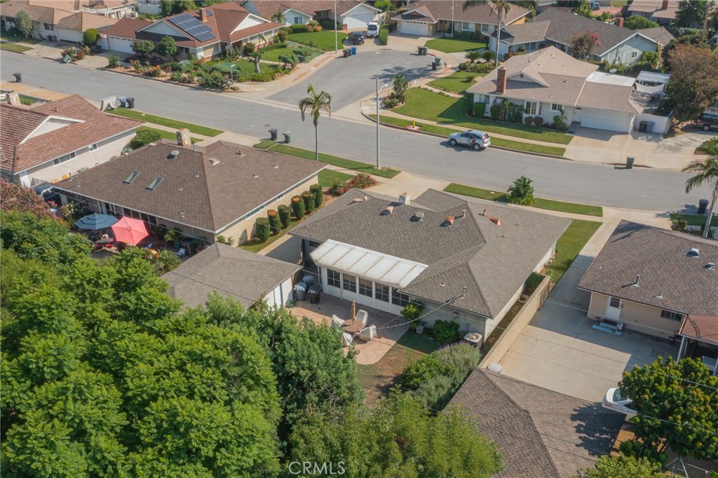 1065 W Grovecenter Street