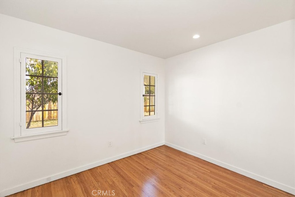 515 N Glendora Avenue