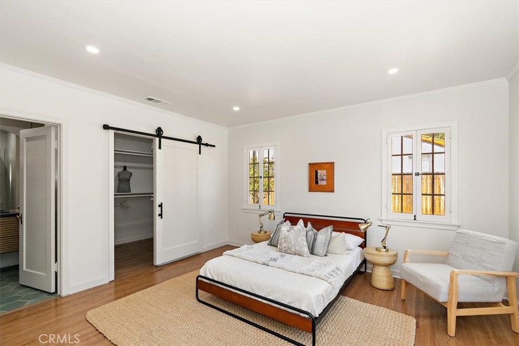 515 N Glendora Avenue