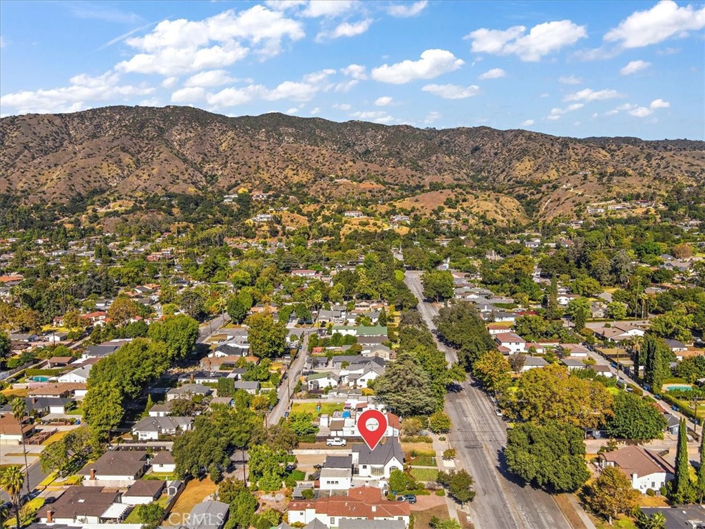 515 N Glendora Avenue