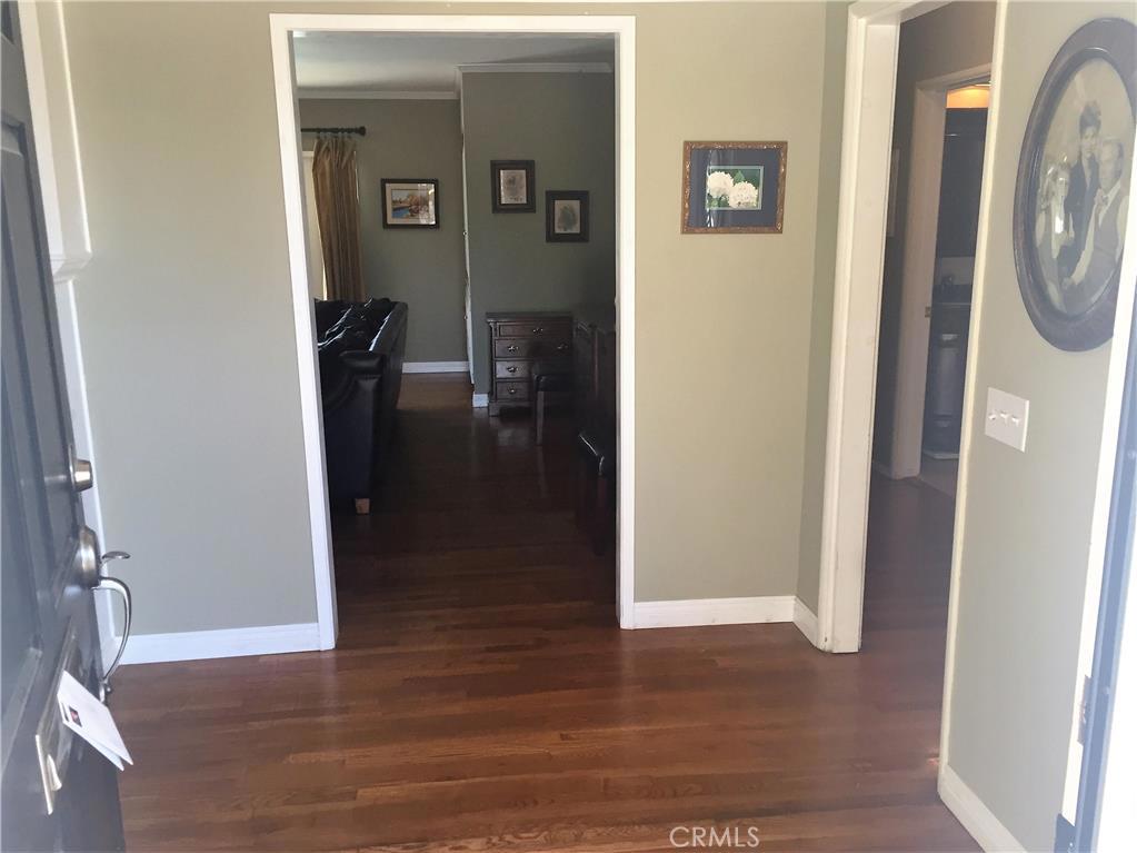 1151 E Comstock Avenue