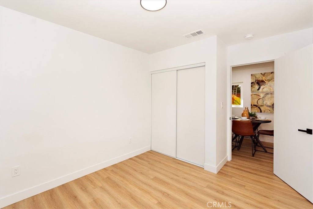 5569 N Rimsdale Avenue