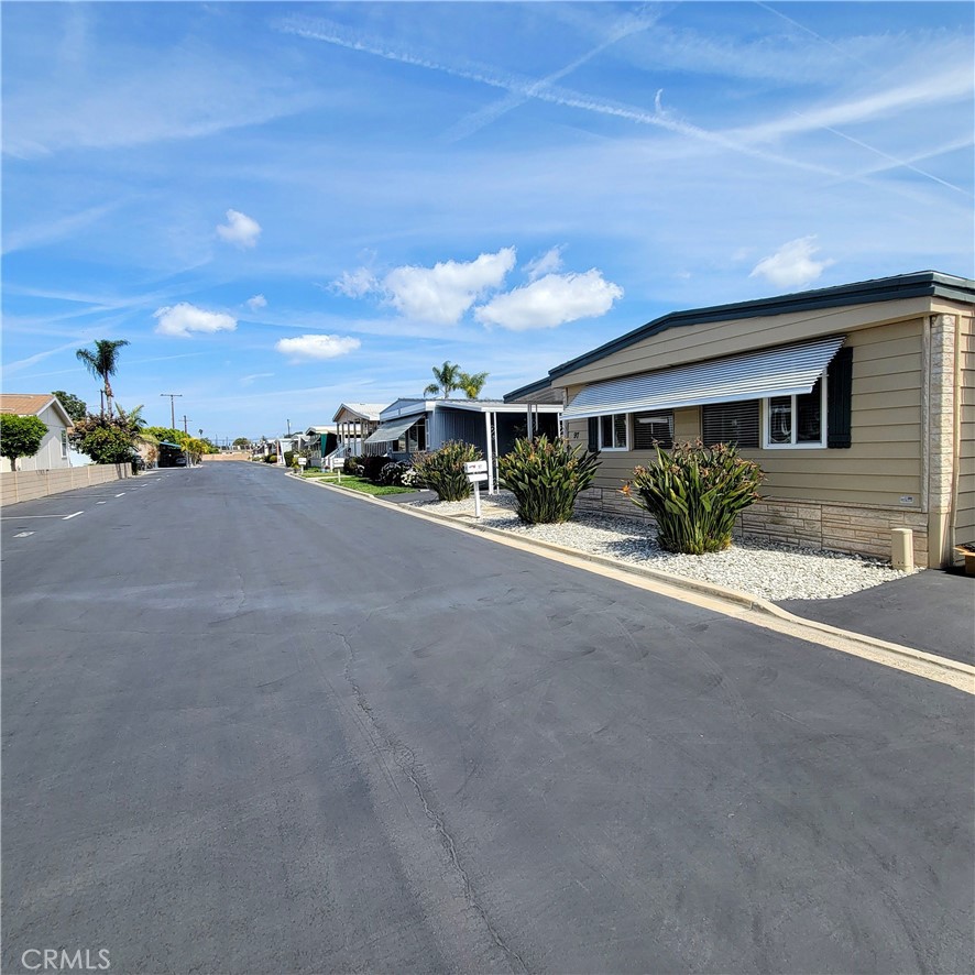 7271 Katella Avenue 97