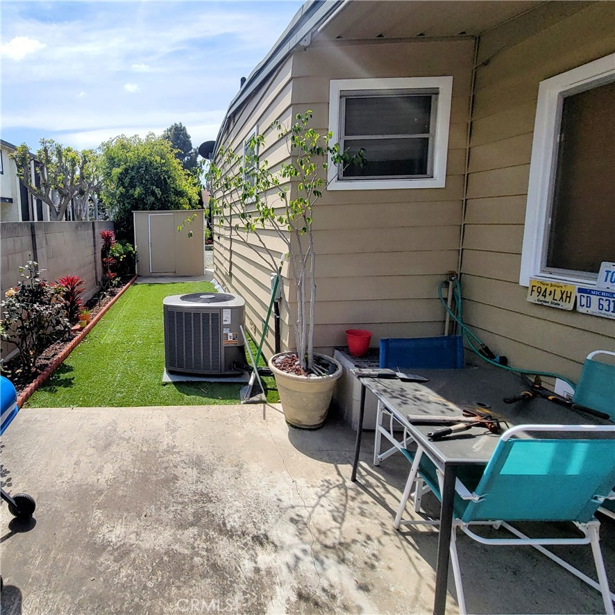 7271 Katella Avenue 97