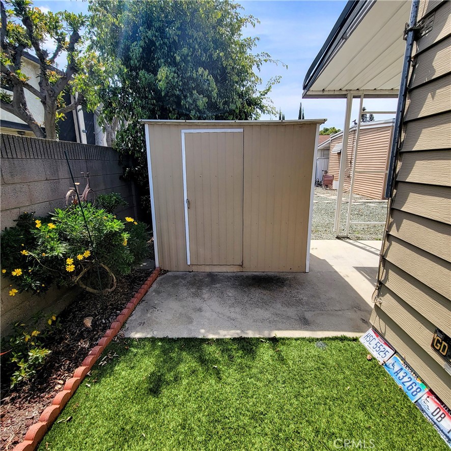 7271 Katella Avenue 97