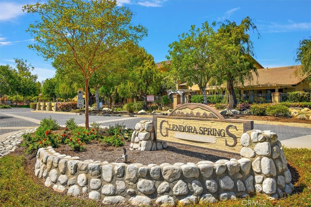 1954 Driftstone Drive