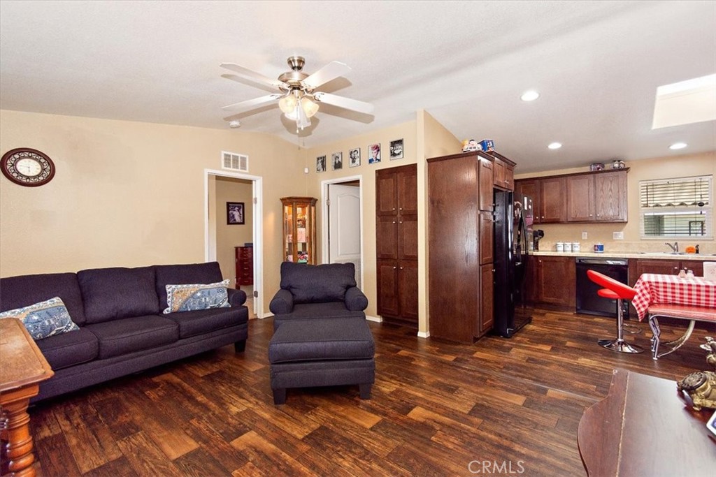 2755 Arrow Highway 156