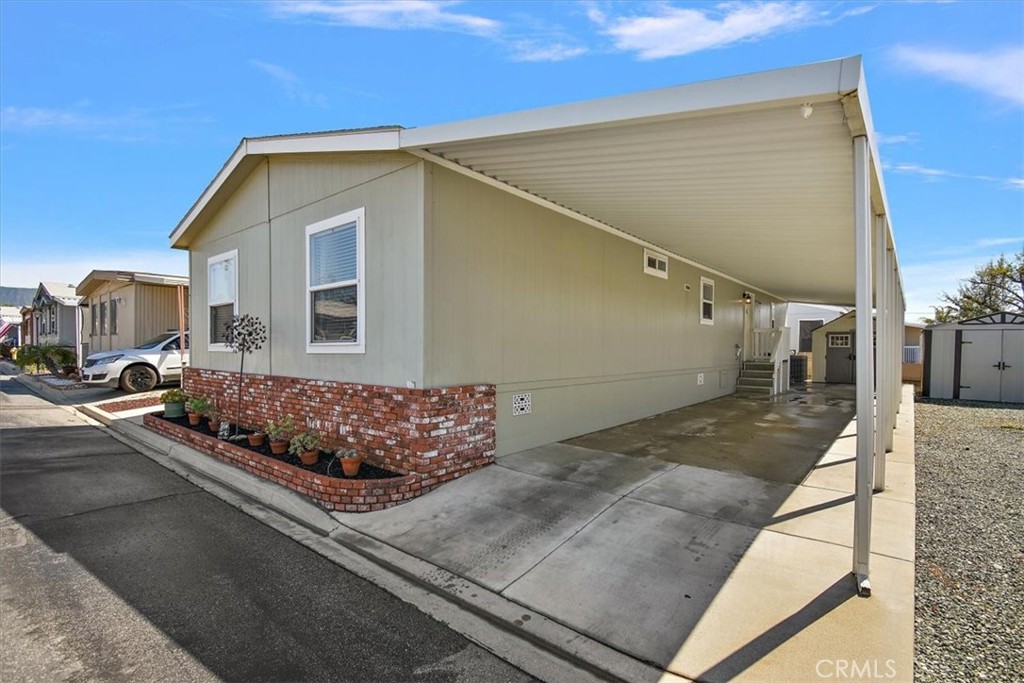 2755 Arrow Highway 156