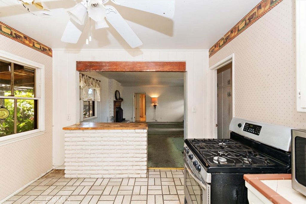 534 E Juanita Avenue