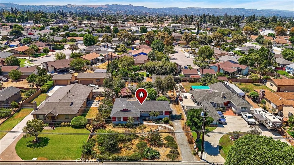 534 E Juanita Avenue