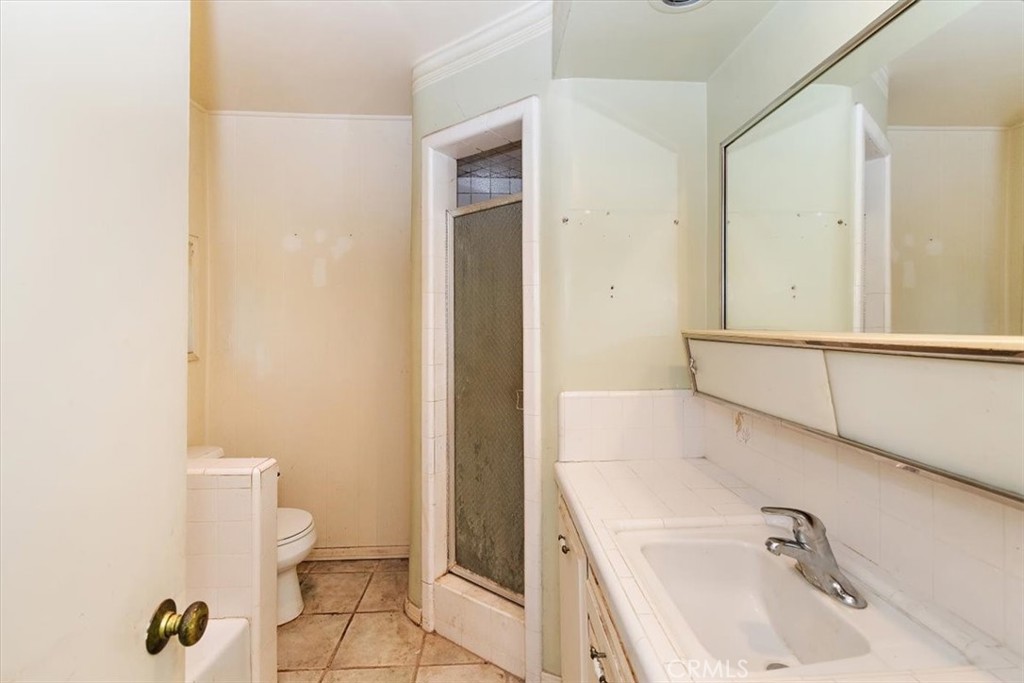 534 E Juanita Avenue