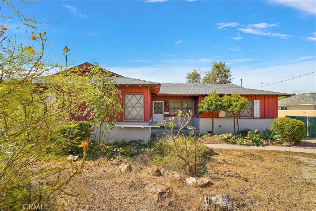 534 E Juanita Avenue