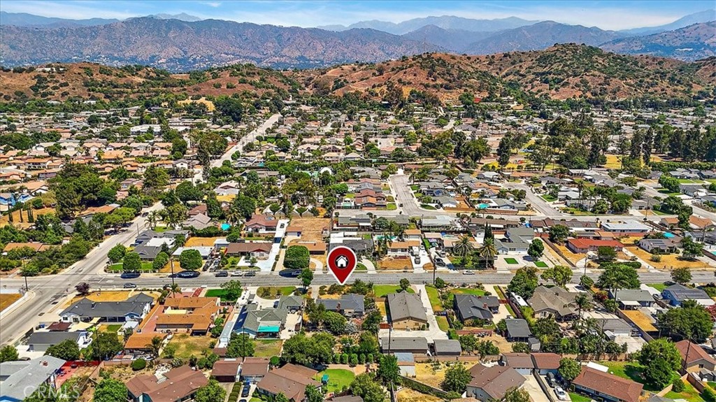 534 E Juanita Avenue