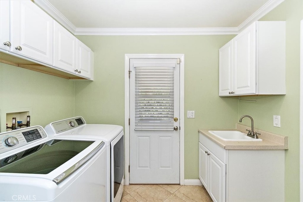 444 W Virginia Avenue