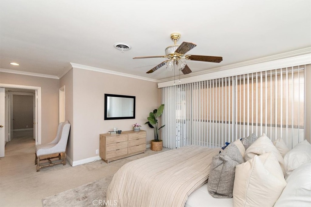 1000 S Orange Grove Boulevard 10