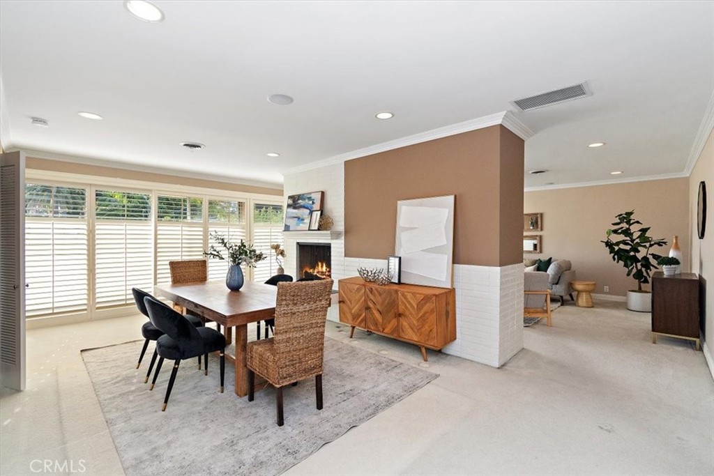 1000 S Orange Grove Boulevard 10