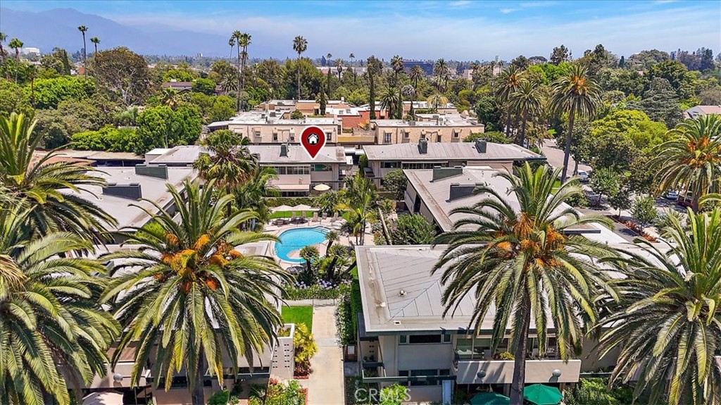 1000 S Orange Grove Boulevard 10