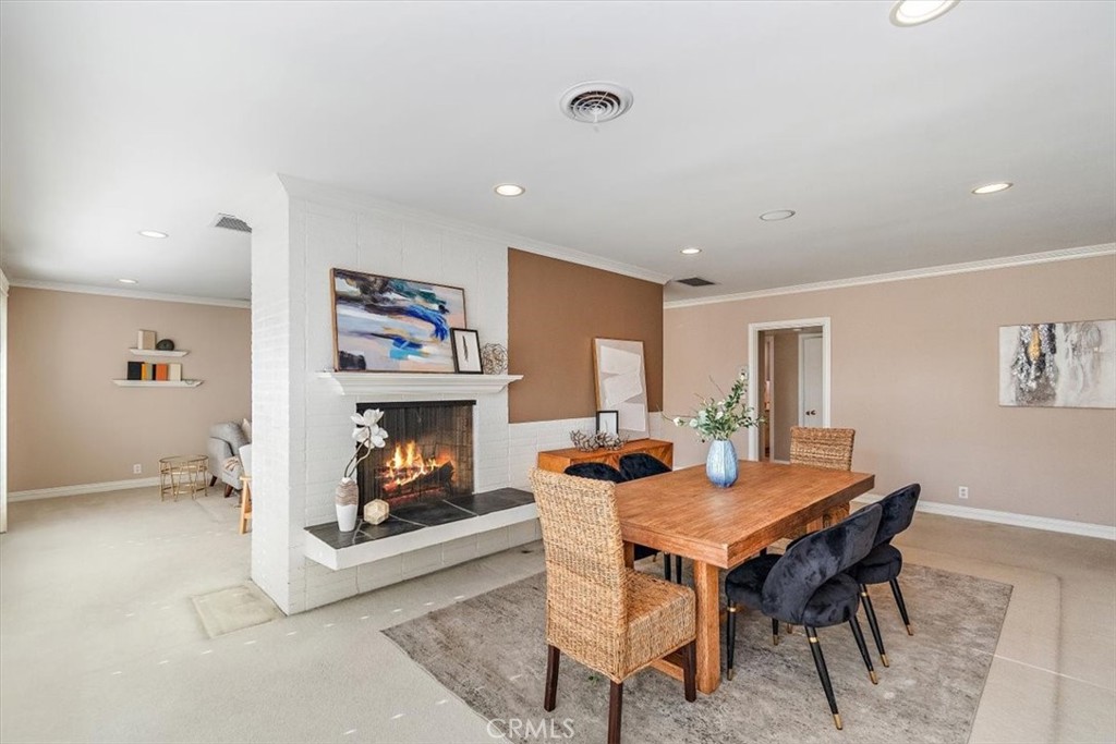 1000 S Orange Grove Boulevard 10