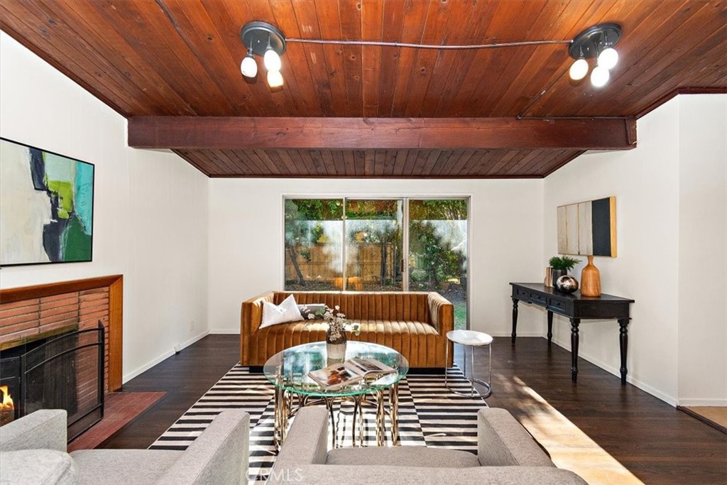 234 E Elizabeth Street