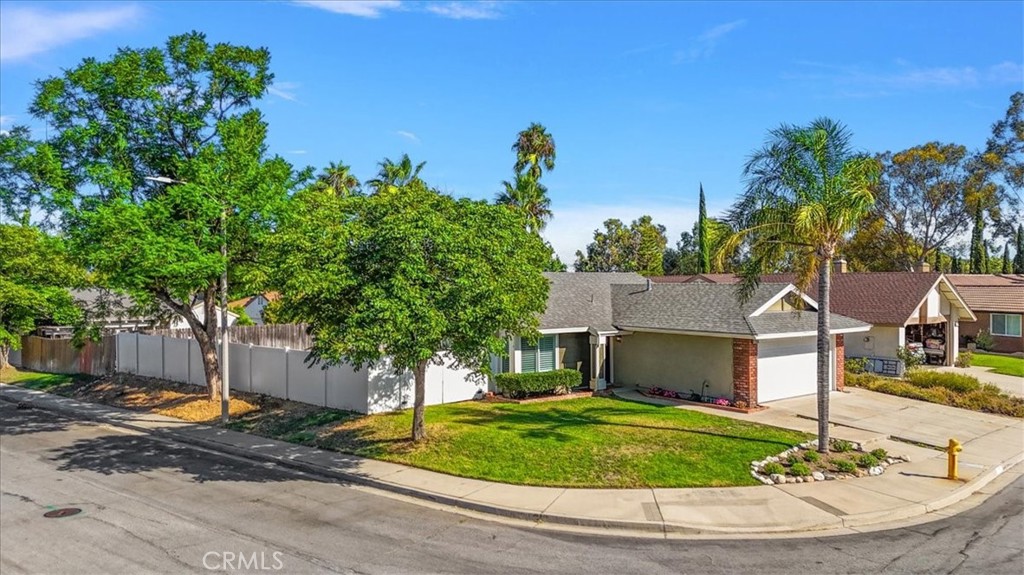 12563 Bougainvillea Way