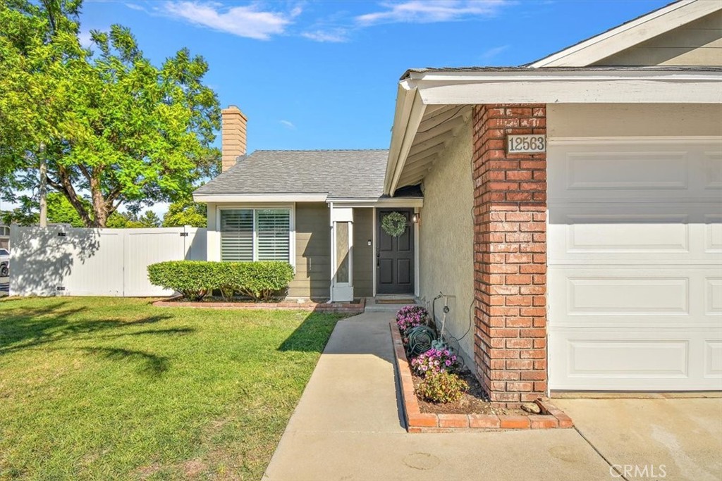 12563 Bougainvillea Way