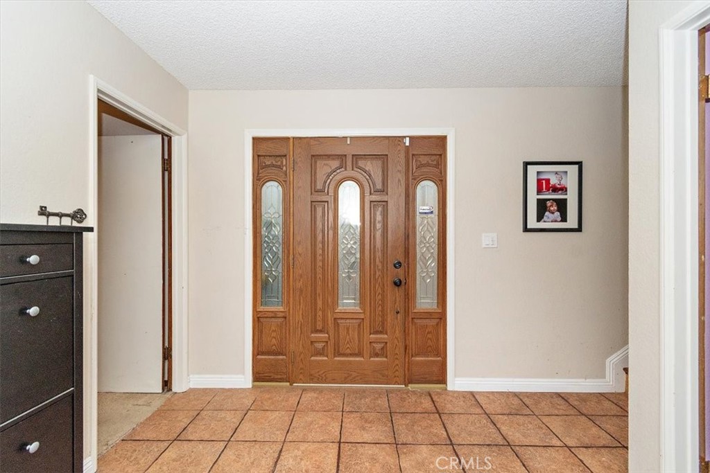 2755 E Van Buren Street