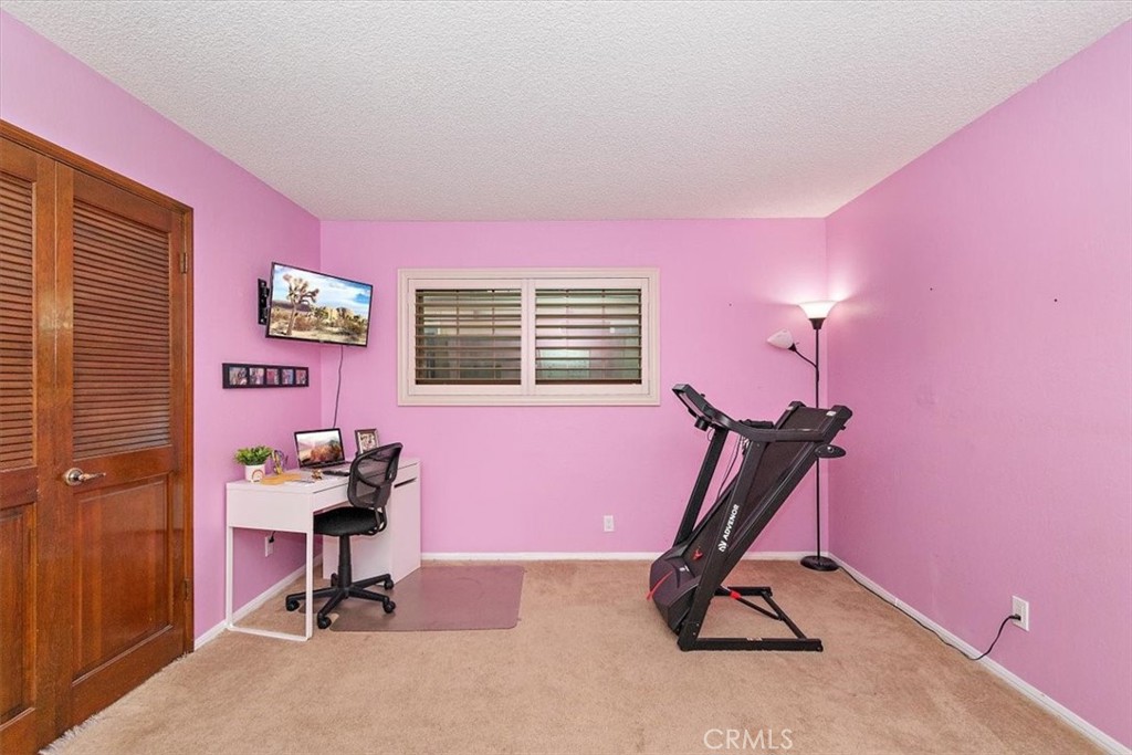 2755 E Van Buren Street