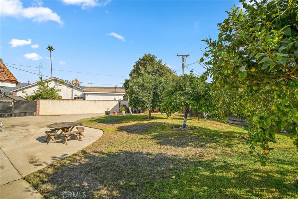 1330 La Serena Drive