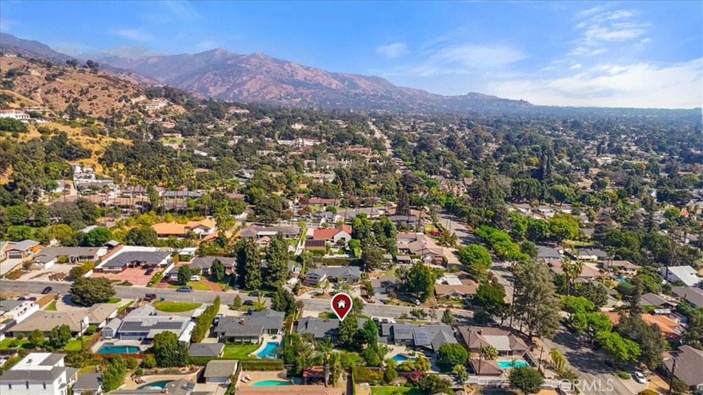 717 Bubbling Well Drive