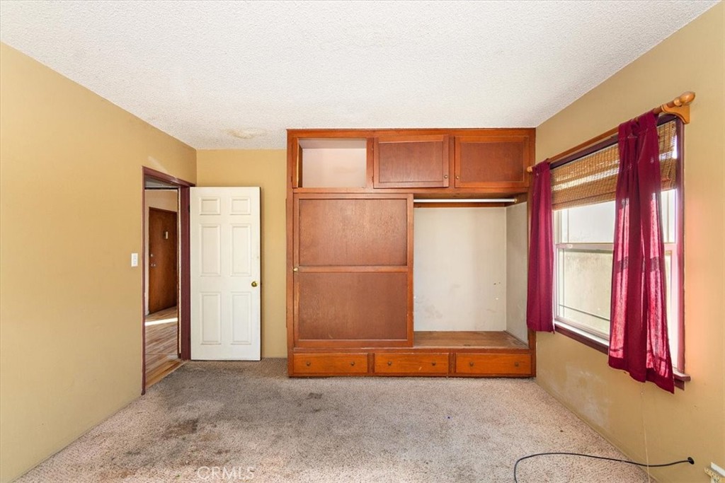 543 E Juanita Avenue