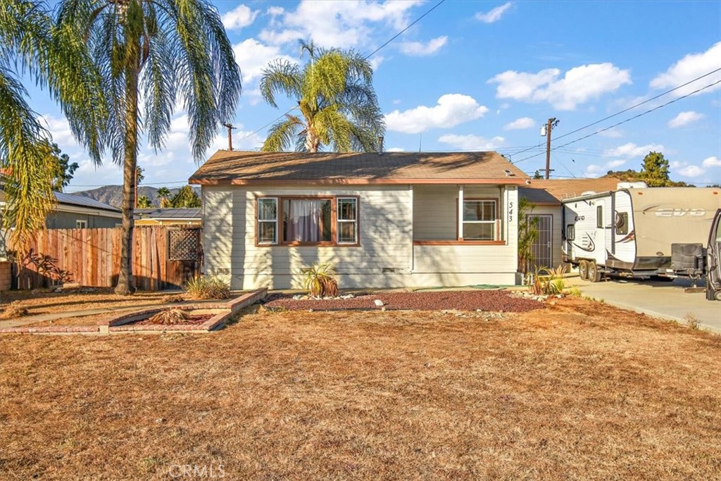 543 E Juanita Avenue