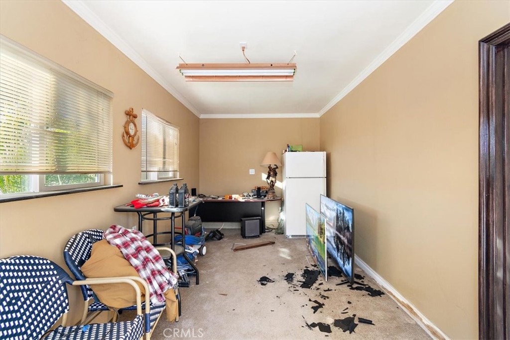 543 E Juanita Avenue