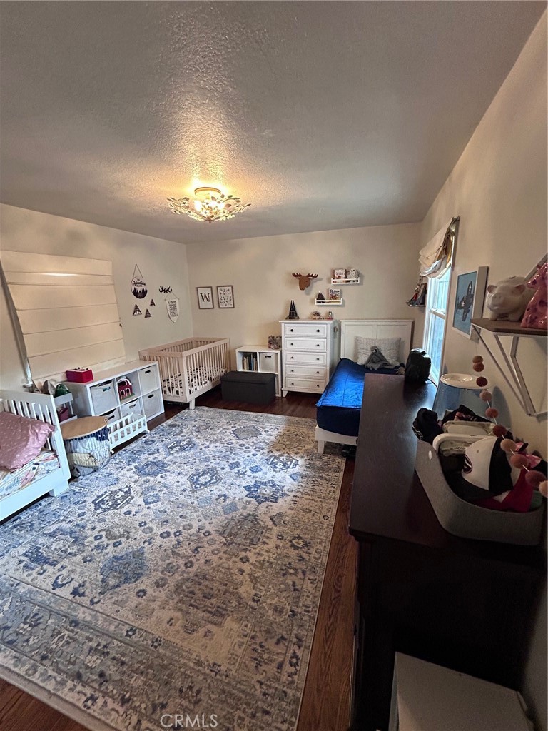 402 E Bennett Avenue A