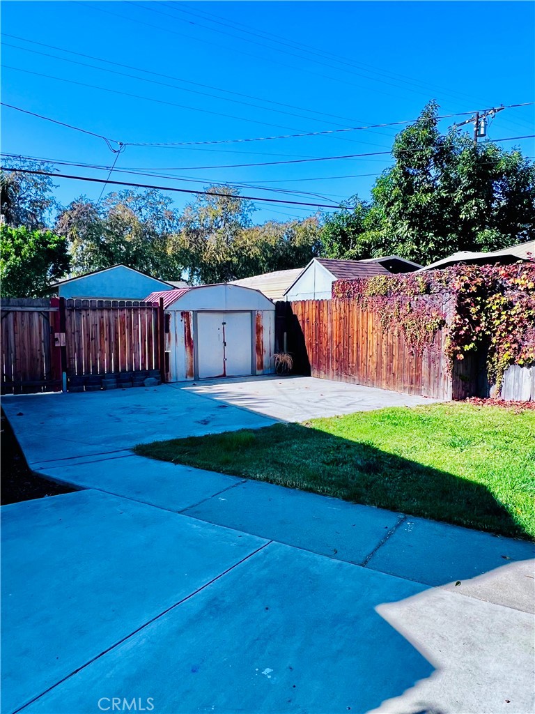 327 S Euclid Avenue A