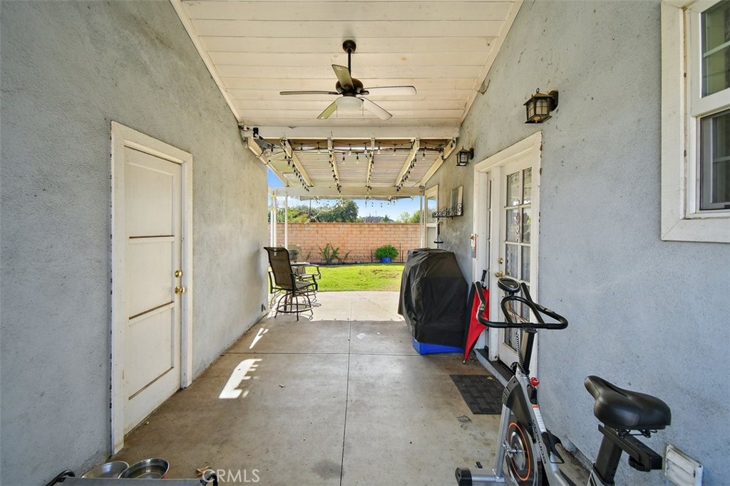 350 E Juanita Avenue