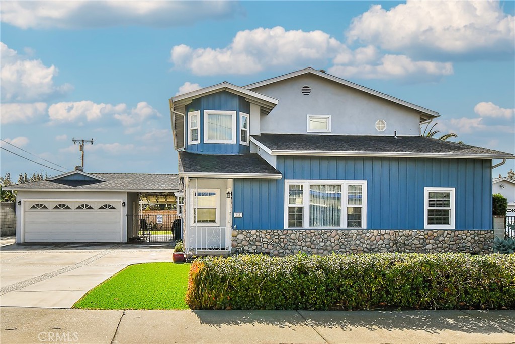 350 E Juanita Avenue