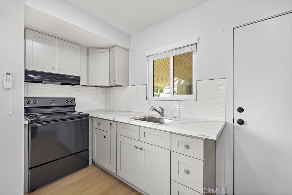 111 W Whitcomb Avenue