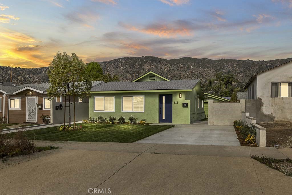 111 W Whitcomb Avenue