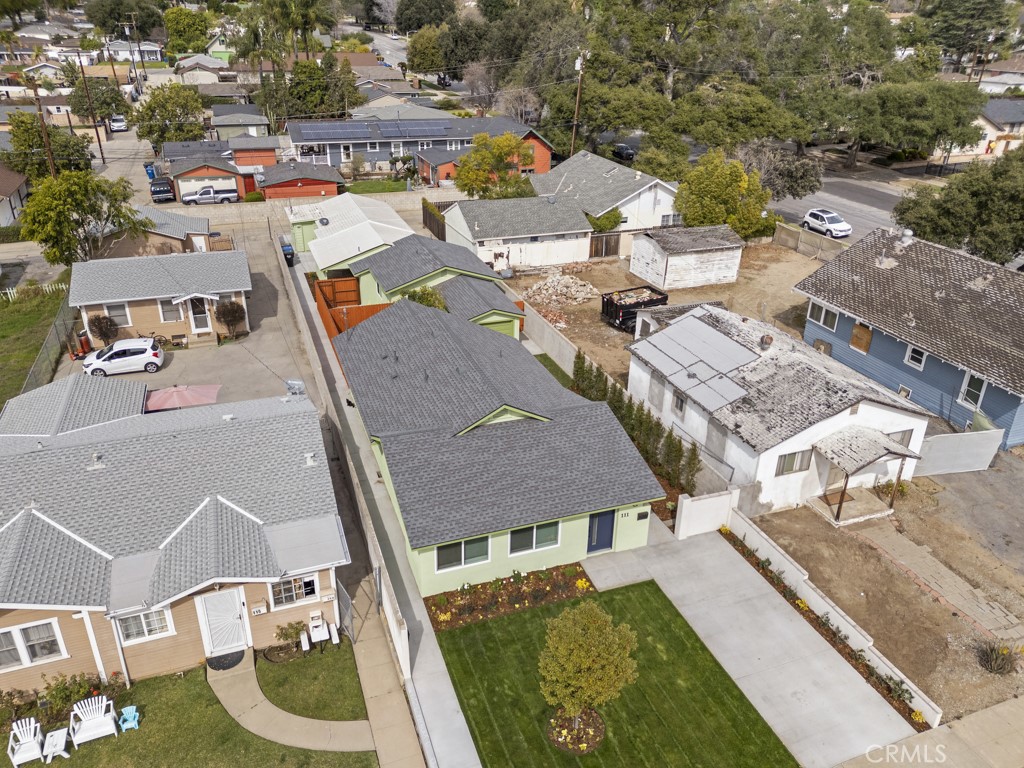 111 W Whitcomb Avenue