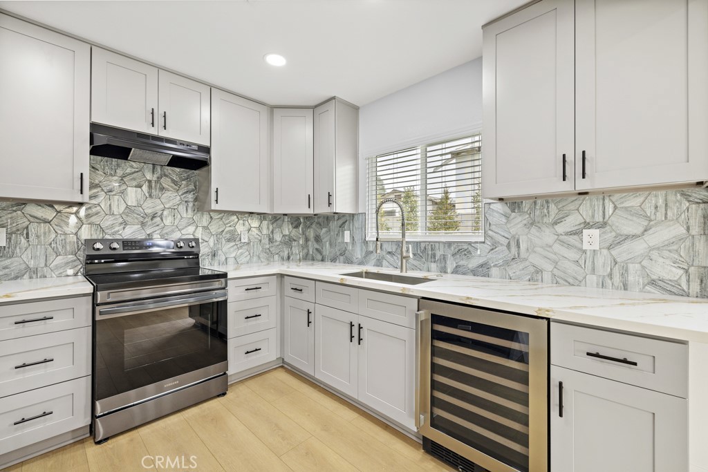 111 W Whitcomb Avenue