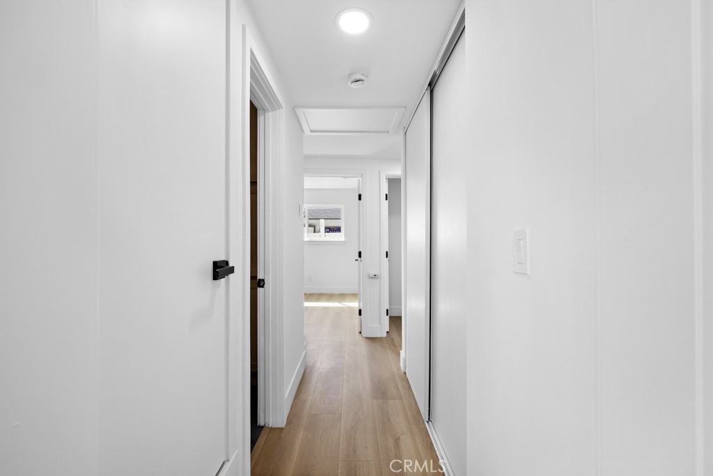 895 N Meridian Avenue