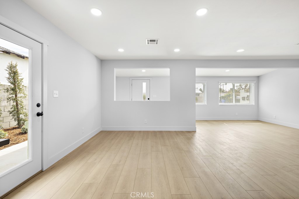 111 W Whitcomb Avenue