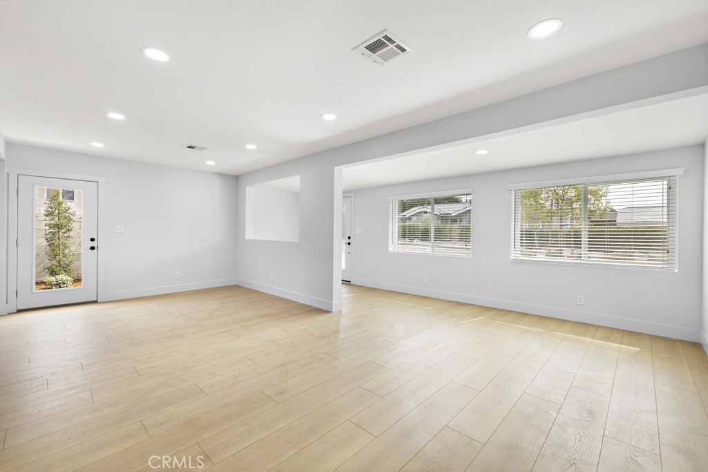 111 W Whitcomb Avenue