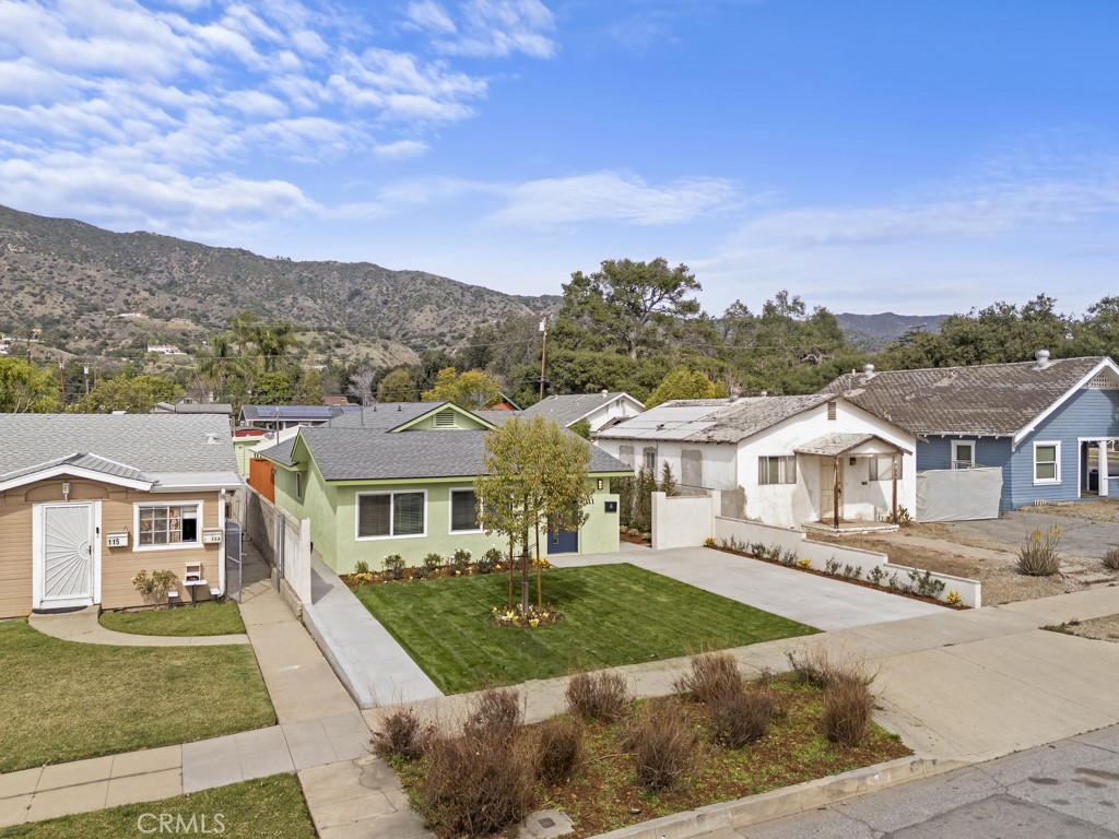 111 W Whitcomb Avenue