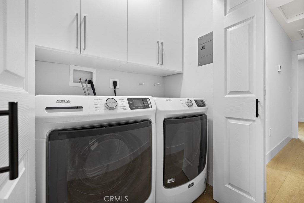 111 W Whitcomb Avenue