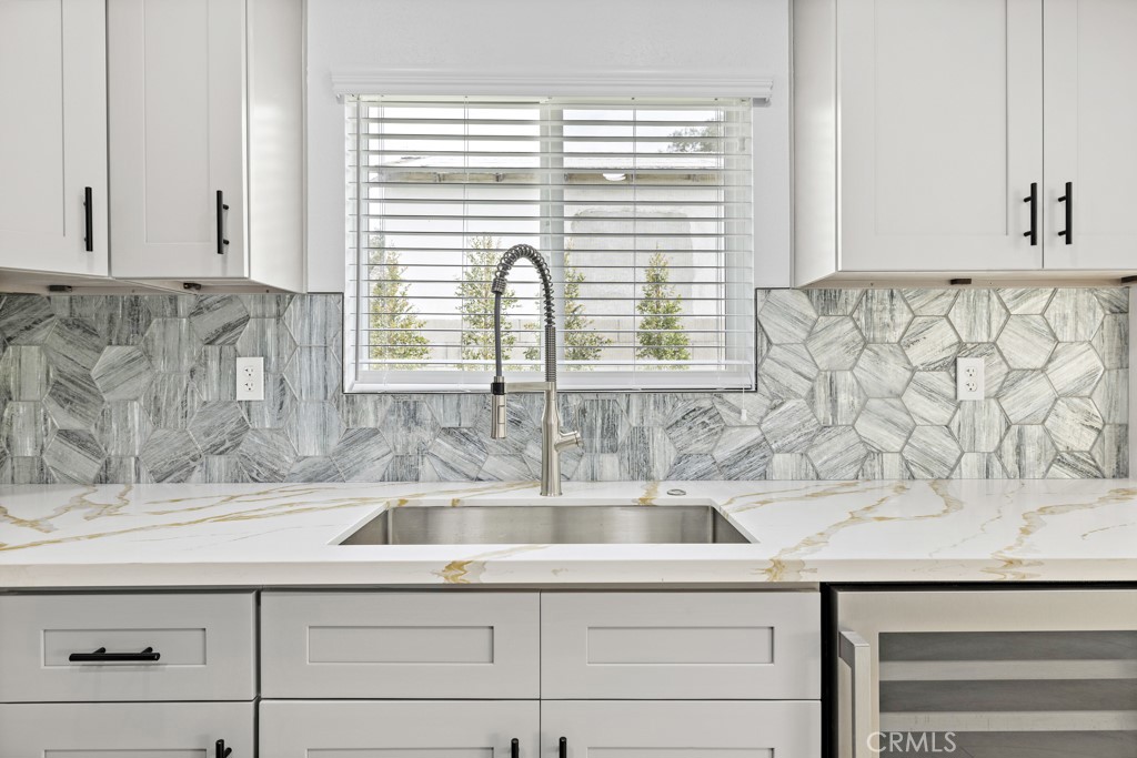 111 W Whitcomb Avenue