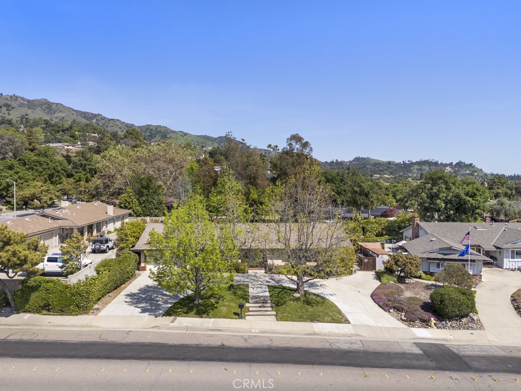 368 N Valley Center Avenue